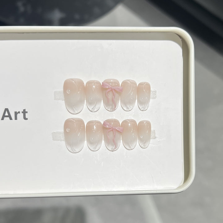 Elegant Press-On Nail Art Bowlift