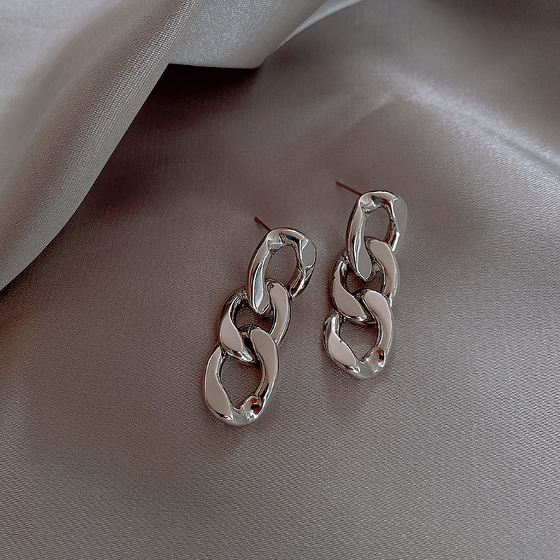 Fashionable Stud Earrings Bowlift