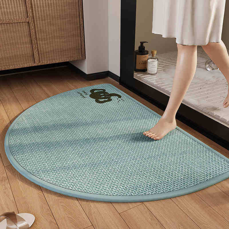 Soft Plush Bathroom Mat Bowlift