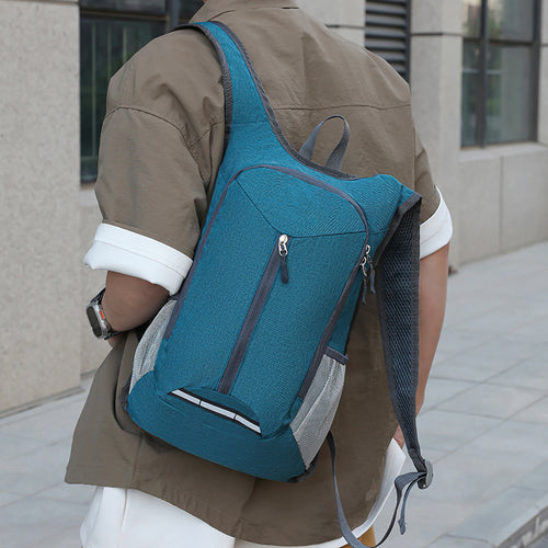 Lightweight Functional Daypack Bowlift