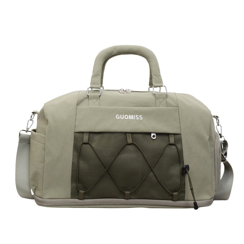 Sporty Travel Bag Bowlift