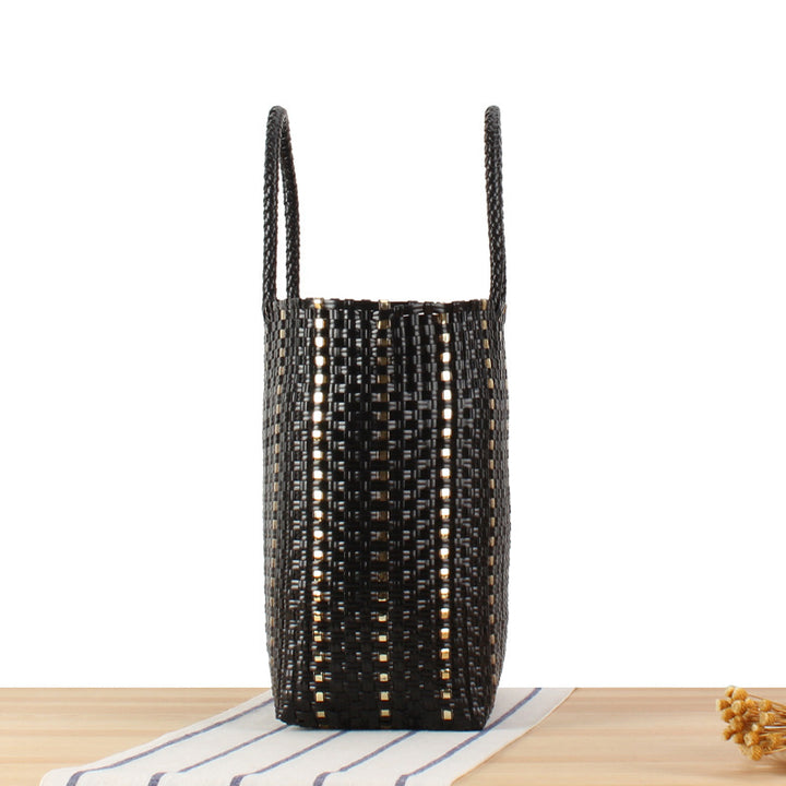 Fashionable basket bag with elegant accents Bowlift