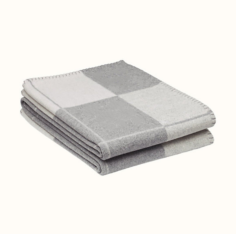 Cozy Oversized Throw Blanket Bowlift