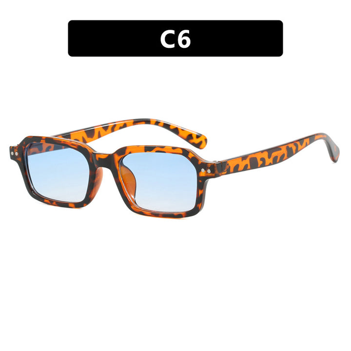 Women's fashionable square sunglasses in urban design Bowlift