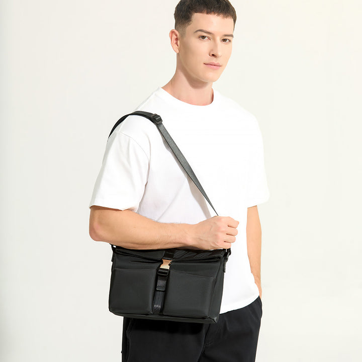 Versatile Dual-Pocket Crossbody Bag Bowlift