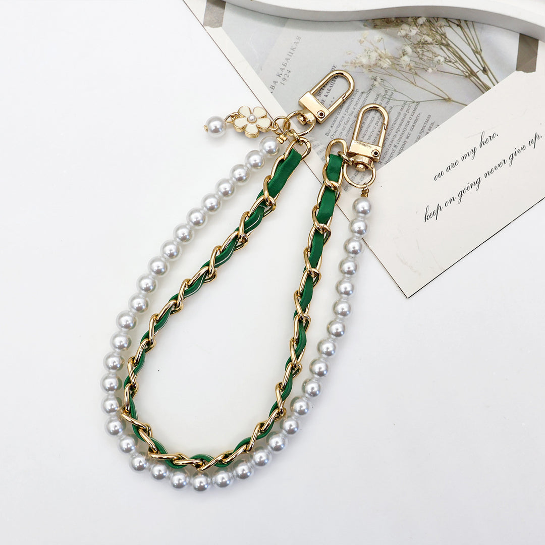 Stylish Pearl-Embellished Eyewear Chain Bowlift