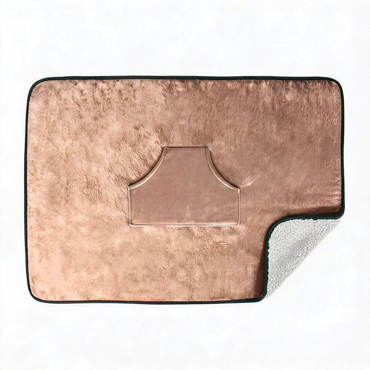 Women's Blanket with Practical Pocket Bowlift