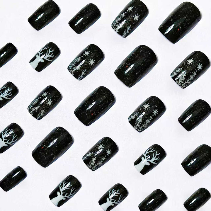 Artificial nails with festive winter motif Bowlift