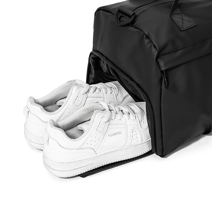Versatile All-Weather Sports Duffel Bowlift