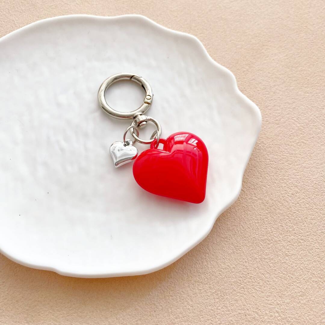 Heart-Shaped Charm Keychain Bowlift