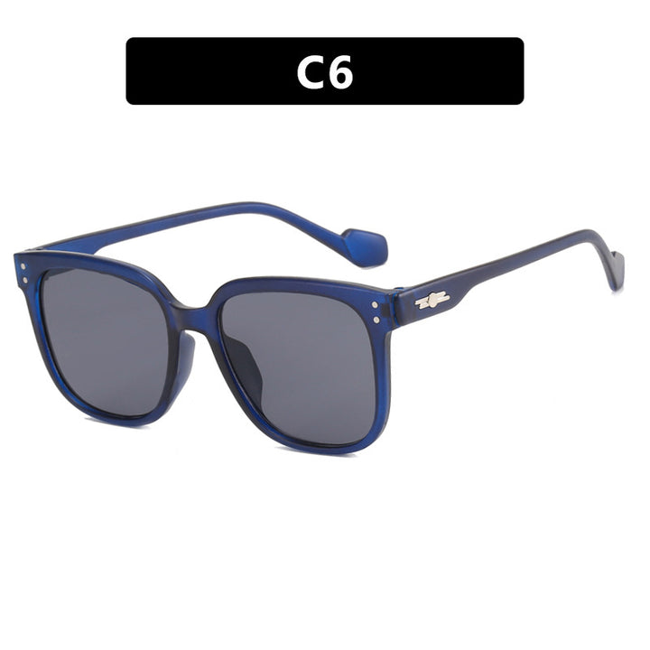 Women's square sunglasses with gentle gradient and protective UV filter Bowlift