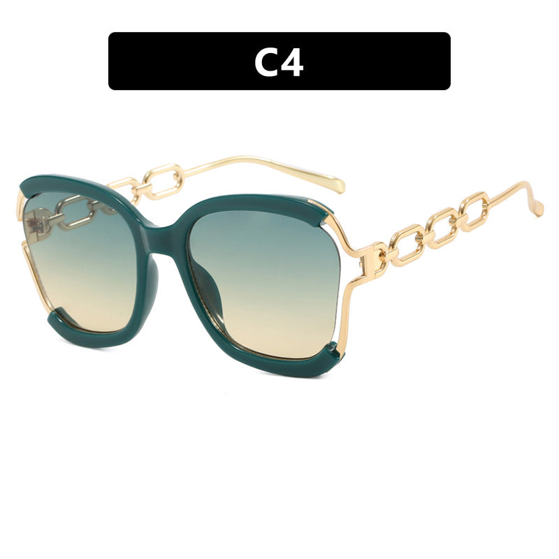 Ladies fashionable sunglasses with golden chain details Bowlift