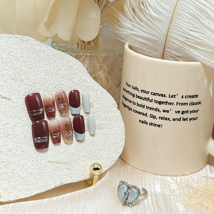 Artificial nails with elegant glitter and ombre design Bowlift