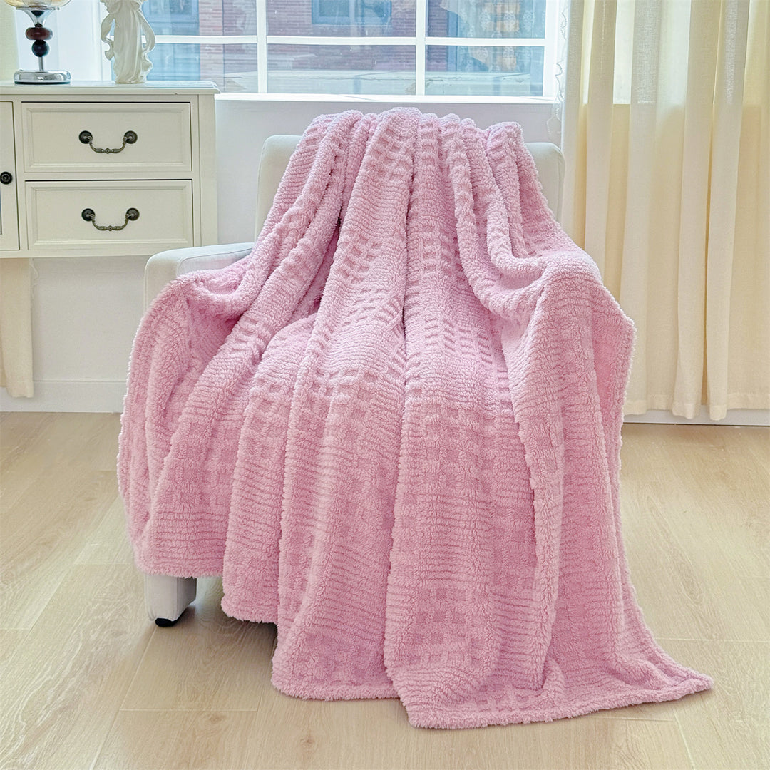 Plush Textured Throw Blanket Bowlift
