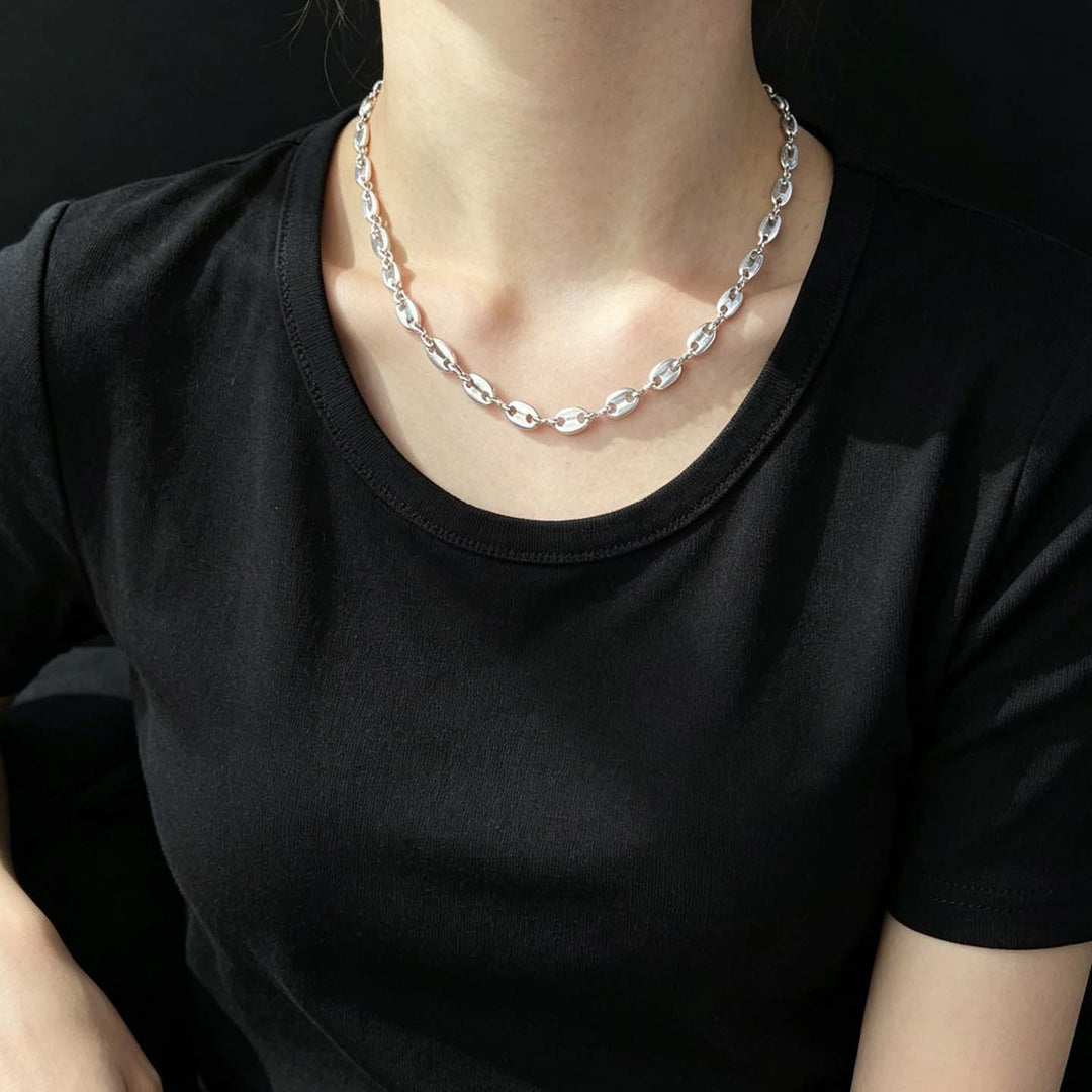 Modern Chunky Linked Chain Necklace Bowlift