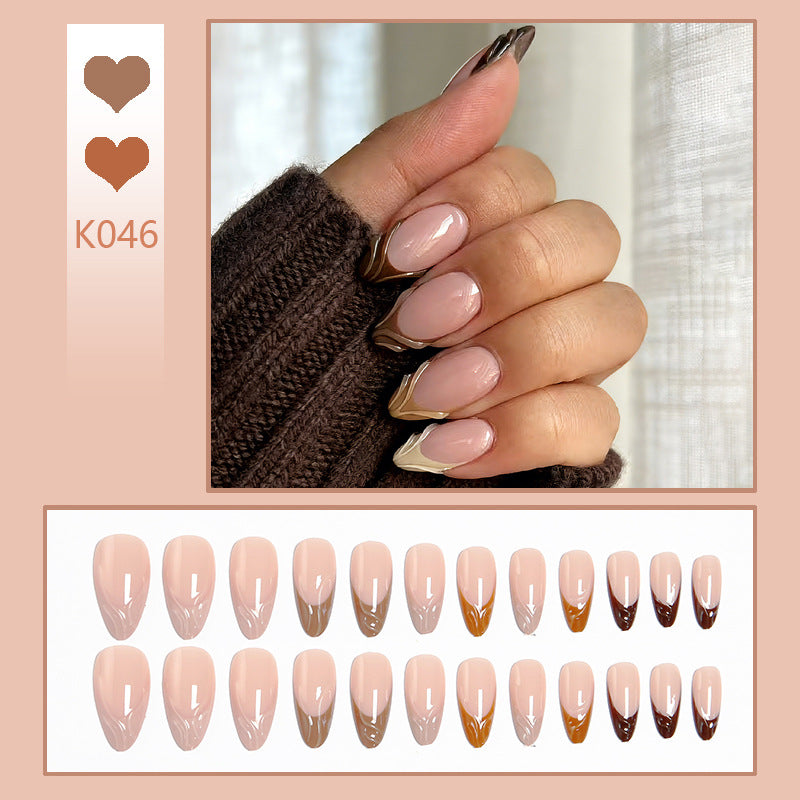 Creative nail tips in elegant design Bowlift