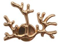 Decorative Star Brooch Bowlift