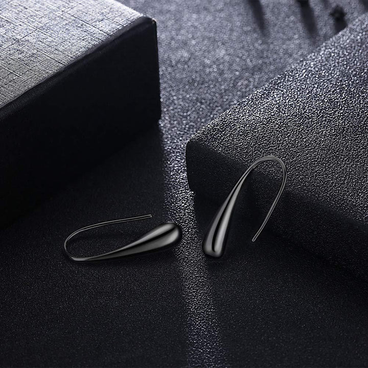 Elegant Teardrop Dangle Earrings Bowlift
