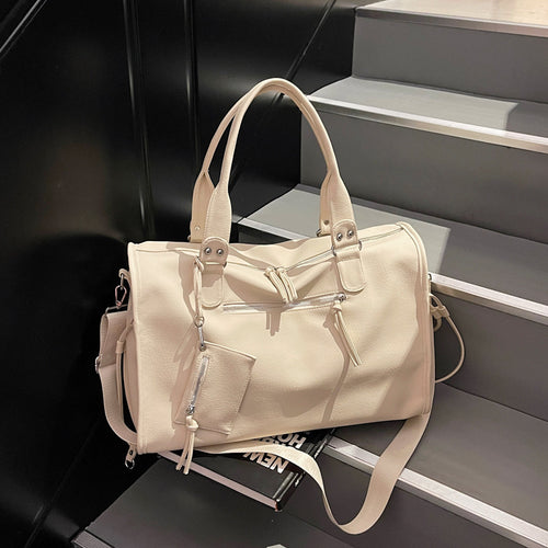 Sleek Multi-Functional Travel Duffel Bag Bowlift