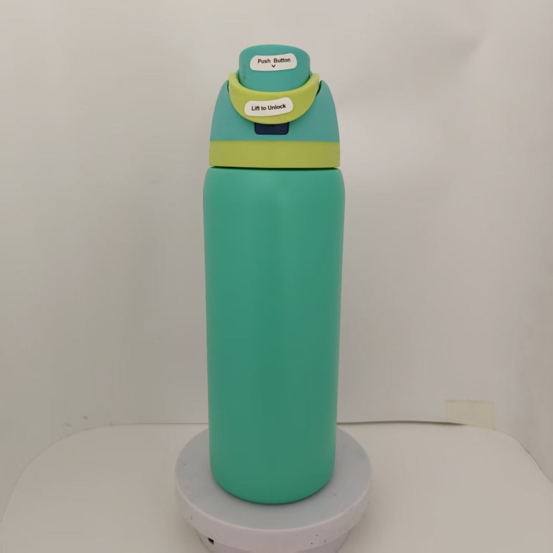 Double-Wall Vacuum Insulated Stainless Steel Travel Bottle With Flip Straw Leakproof Lid And Character Print