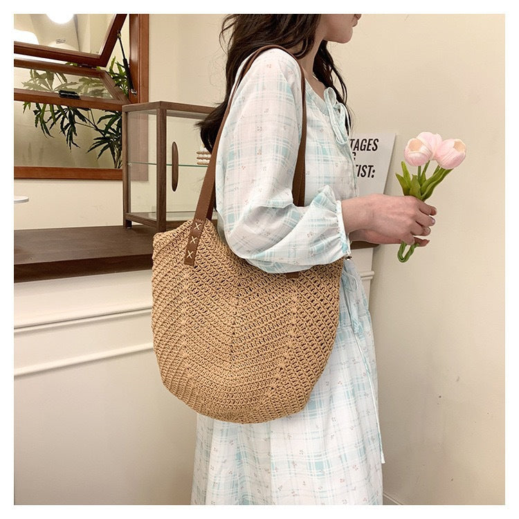 Elegant Macramé Shopper with Striking Leather Handles Bowlift
