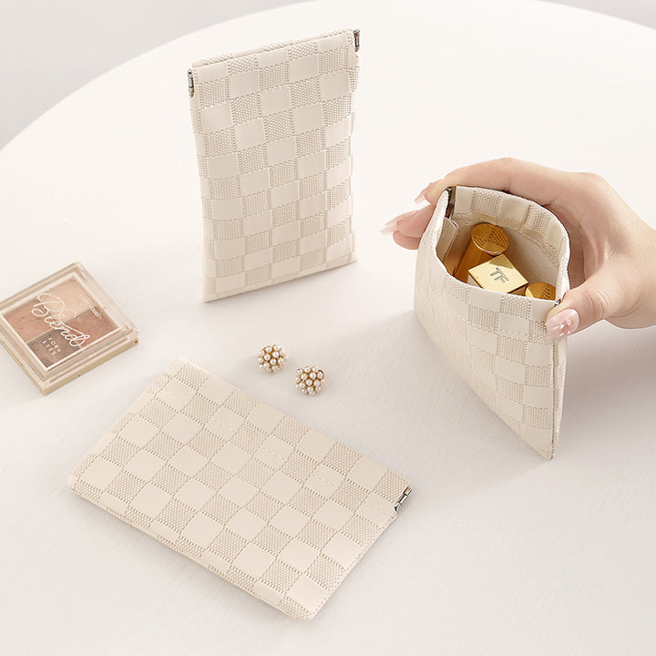 Stylish Checkered Zippered Pouch