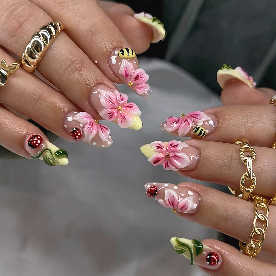 Floral Design Decorative Press-On Nail Set Bowlift