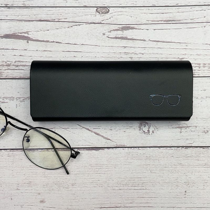 Slim Magnetic Folding Eyeglass Case Bowlift