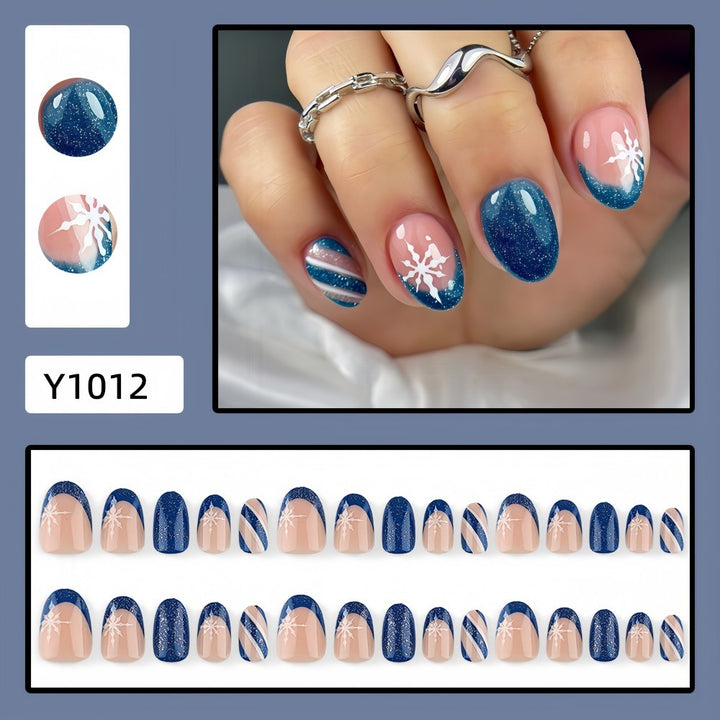 Artificial Nail Set with Glittering Winter Motifs Bowlift