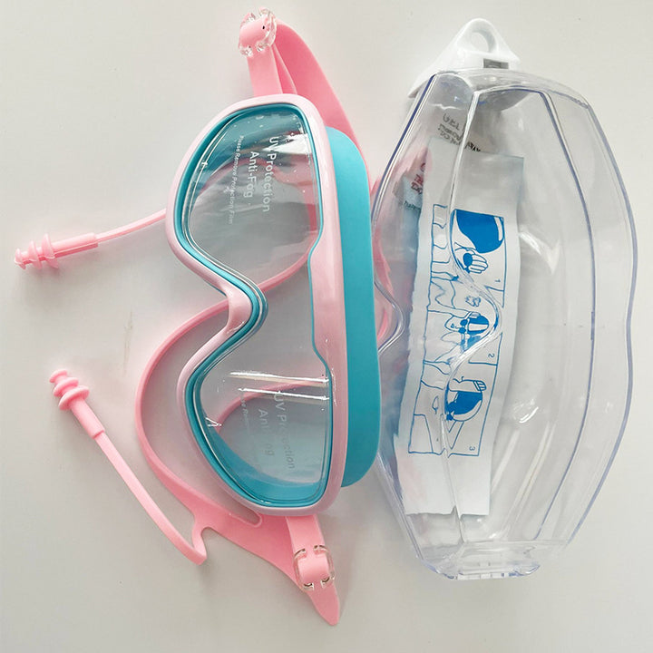 Professional swimming mask with anti-fog technology Bowlift