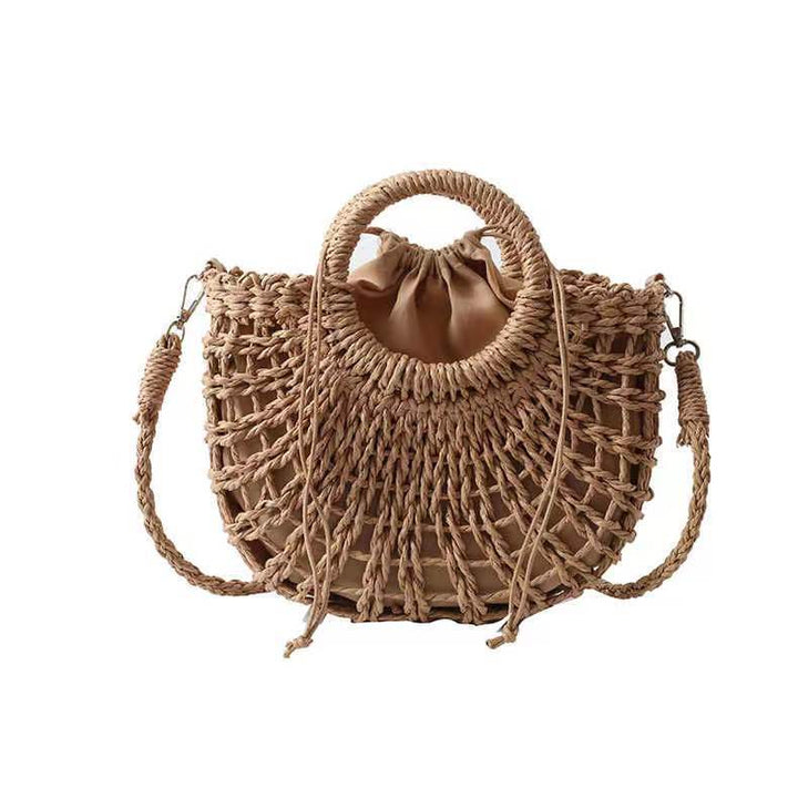 Handcrafted basket bag with playful design Bowlift