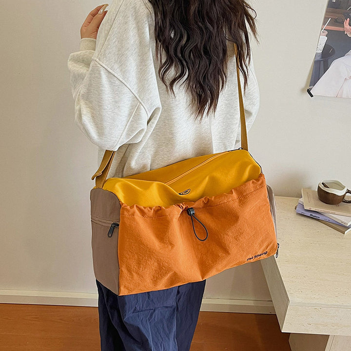 Versatile Travel Tote Bowlift