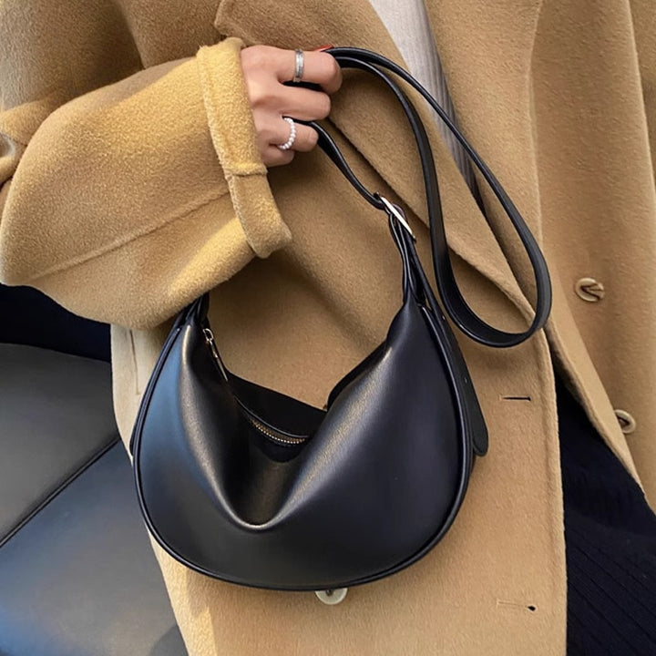 Contemporary Shoulder Bag Bowlift