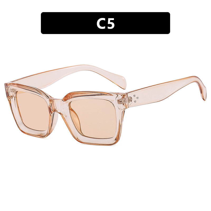 Women's oversized sunglasses with distinctive design Bowlift