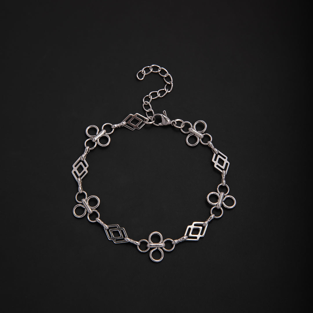 Elegant Geometric Link Bracelet Bowlift