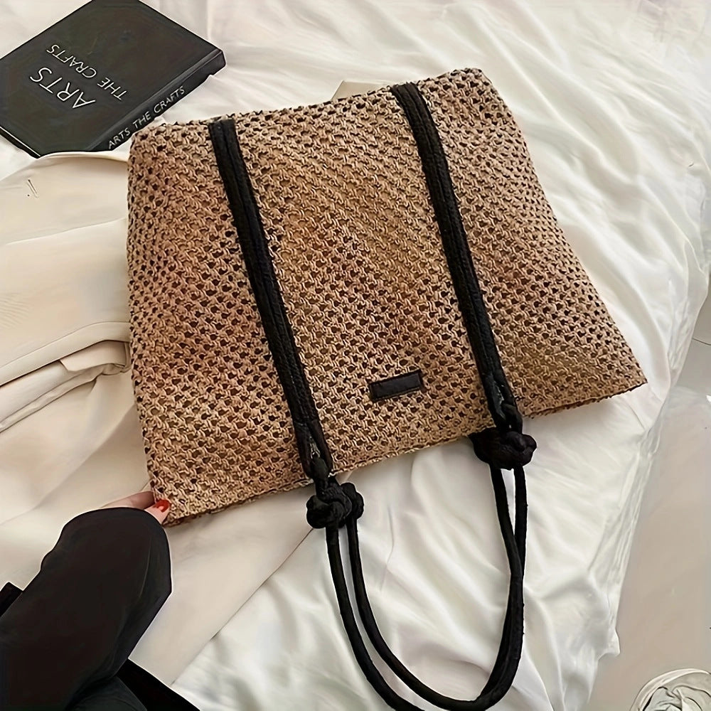 Spacious straw shopping bag with sturdy carry handles Bowlift