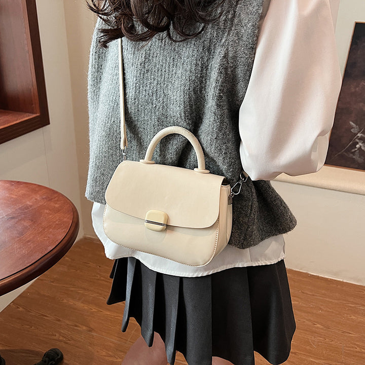 Elegant Structured Crossbody Handbag Bowlift