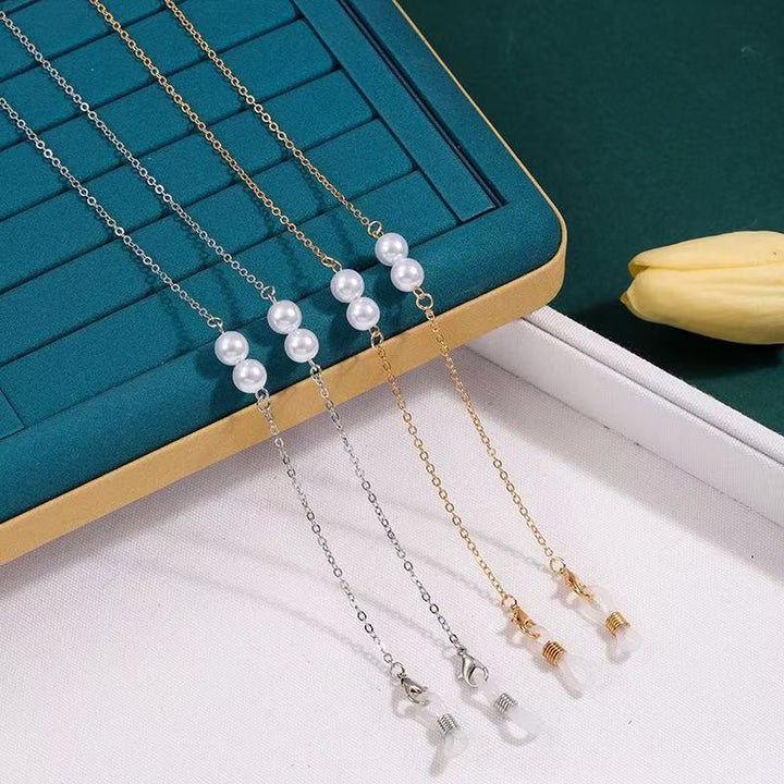 Stylish Beaded Glasses Chain Bowlift