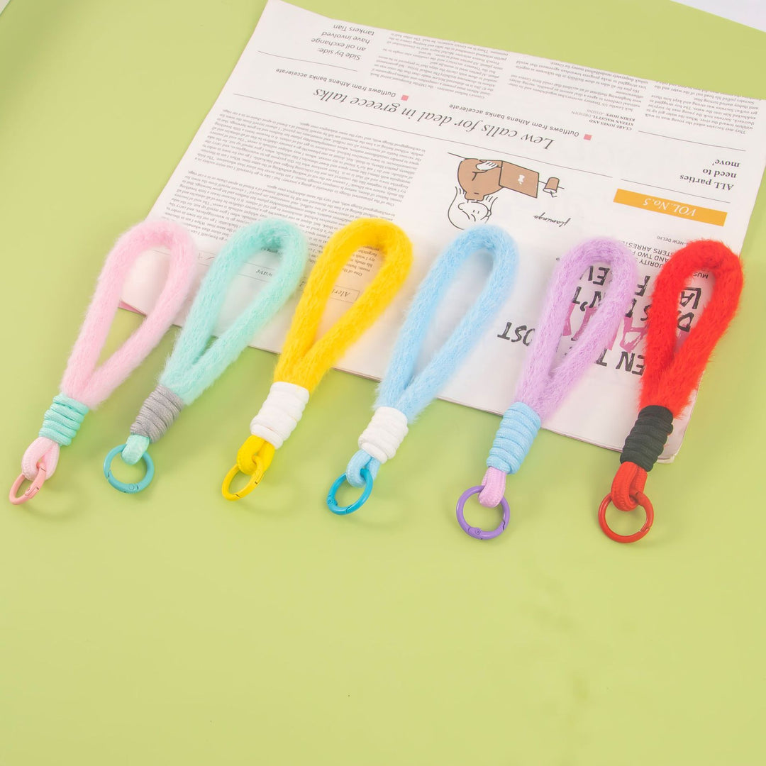 Soft Fuzzy Textured Keychain Bowlift