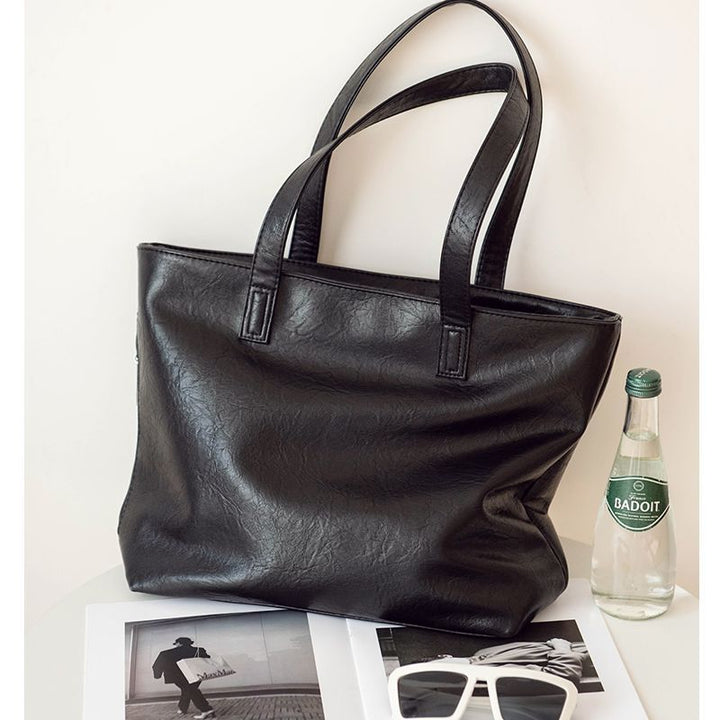 Durable Everyday Leather Tote Bowlift