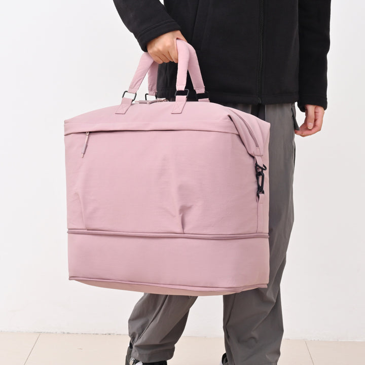 Versatile Multi-Functional Duffle Bag Bowlift