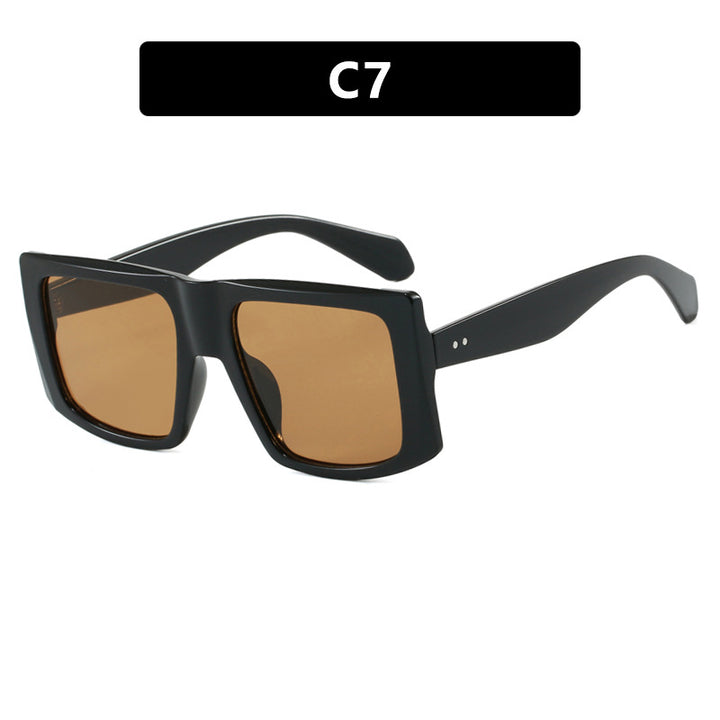 Women's square sunglasses with robust plastic frame and protective UV filter Bowlift