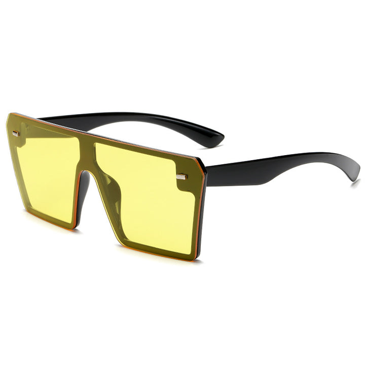 Women's Oversized Sunglasses in Futuristic Design Bowlift