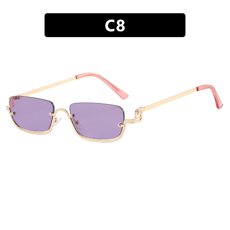 Women Fashionable Square Sunglasses with Elegant Metal Frame Bowlift