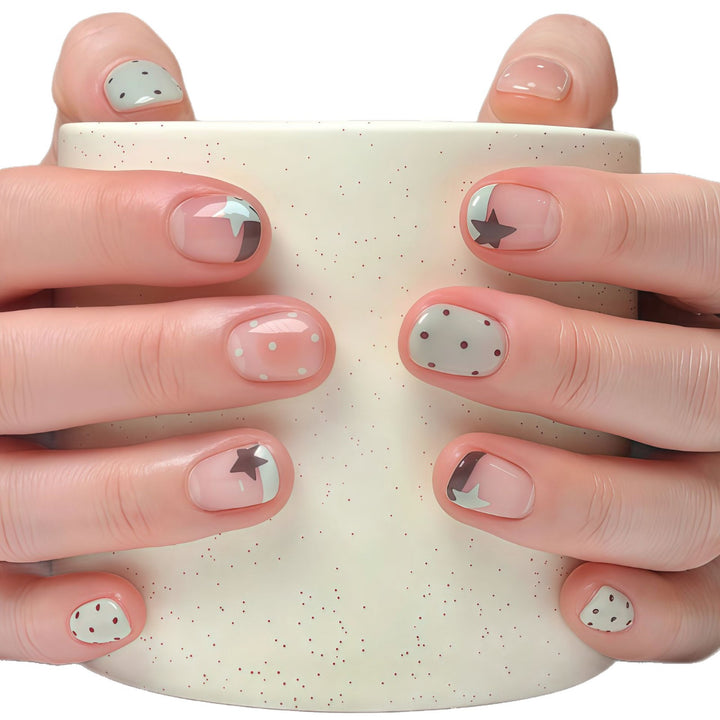 Artistic Press-On Nail Set with Geometric Patterns Bowlift