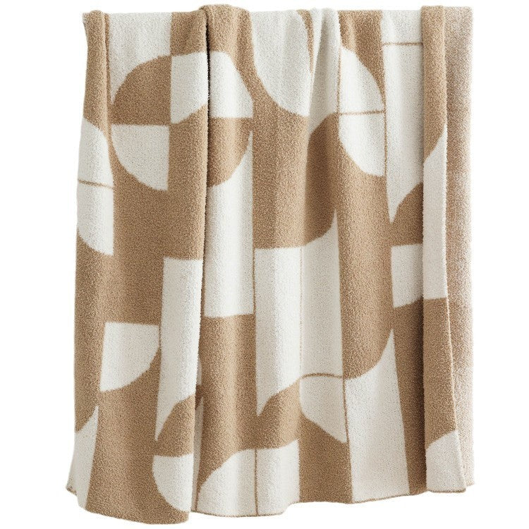 Geometric Pattern Throw Blanket