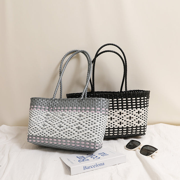 Braided tote bag with modern accents Bowlift