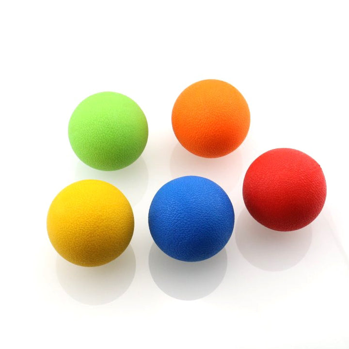 Massage balls with ergonomic design Bowlift