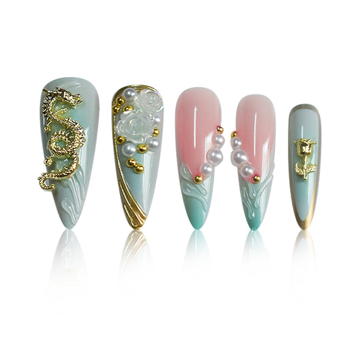 Luxurious Rhinestone and Floral Press-On Nail Art Bowlift