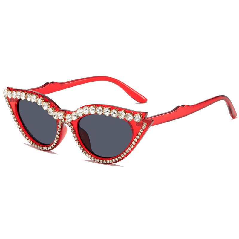 Women's extravagant cat-eye sunglasses with glamorous crystal embellishments Bowlift
